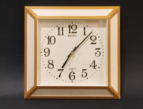 80s SEIKO(SEIKOSHA) mid-century wood frame wall clock(벽시계).