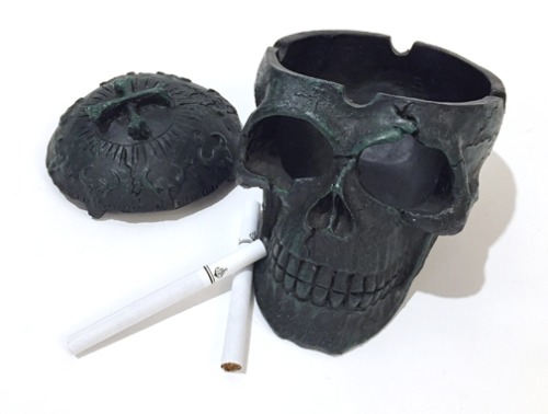 [U.S.A]vtg skull ashtray with cover(재떨이).