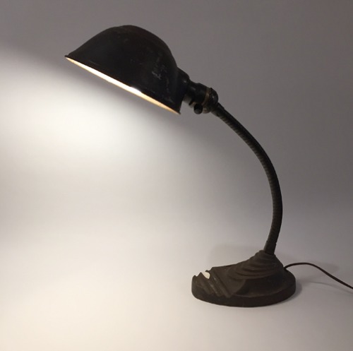 [U.S.A]1930-40s Antique “EAGLE” Industrial gooseneck desk lamp.