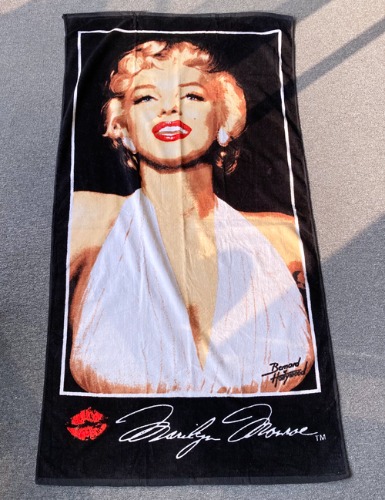 [U.S.A]Marilyn Monroe “마를린 먼로” beach towel.