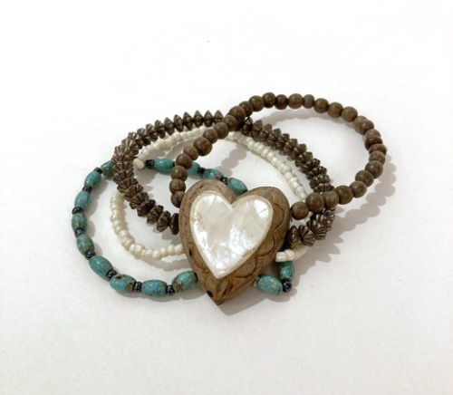 [U.S.A]80s &quot;HEART&quot; Turquoise/zemstone/wood hand-made 4중 하트팔찌.