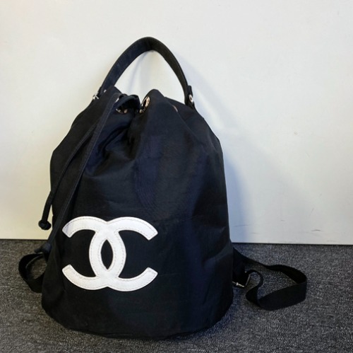 [italy]90s CHANEL backpack &amp; tote bag.